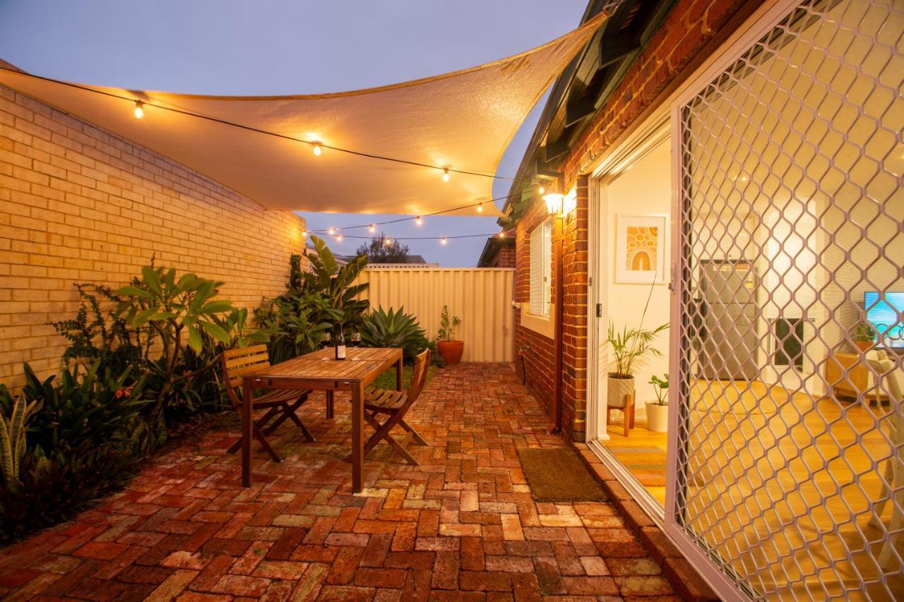 Sunnyridge Villa -Private Courtyard 5 Mins To Freo South Fremantle Bagian luar foto