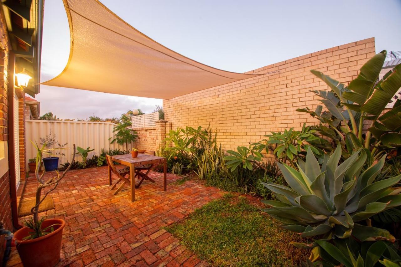 Sunnyridge Villa -Private Courtyard 5 Mins To Freo South Fremantle Bagian luar foto